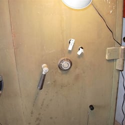 Gater's Locksmith - Safe Opening by Manipulation. No drilling or repairing holes.