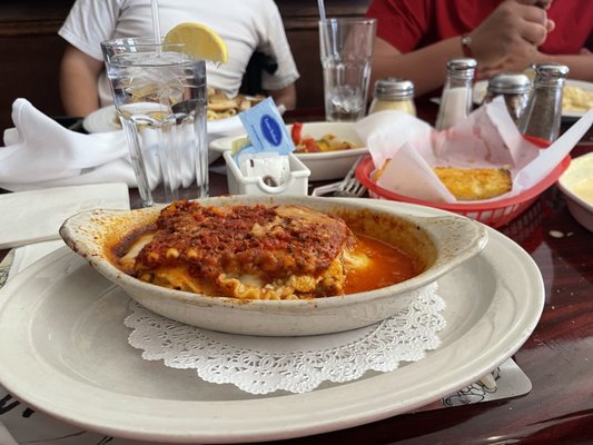 Gino's Italian Restaurant - Palmdale by null