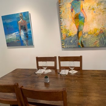 Jessup Cellars - Table - Wine Tasting Room Near Me - Yountville, California