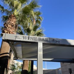 Wine Bar at PSP - Great outdoor patio off the main terminal