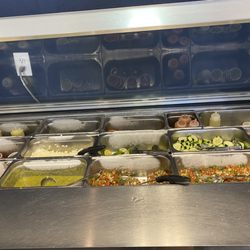 Tacos Degollado - Salsa bar