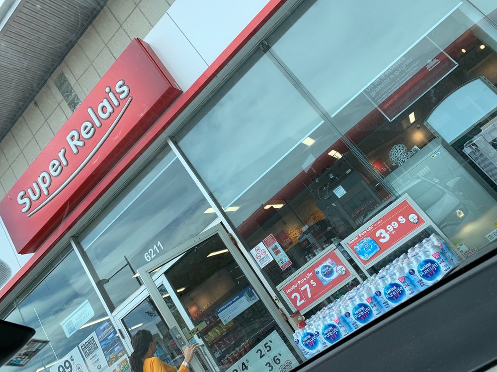 PETROCANADA Updated August 2024 6211 Rue CoteDesNeiges, Montréal