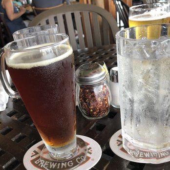 Kona Brewing - Lavaman red ale-yum - Pubs Near Me - Honolulu, Hawaii Kona Brewing - Lavaman red ale-yum - Pubs Near Me - Honolulu, Hawaii