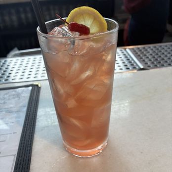 Catahoula DC - Bourbon cherry lemonade - Cajun/Creole Near Me - Washington, DC, District of Columbia