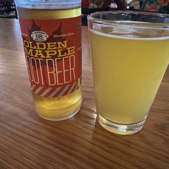 Lakefront Brewery - Root beer and beer - Breweries Near Me - Milwaukee, Wisconsin