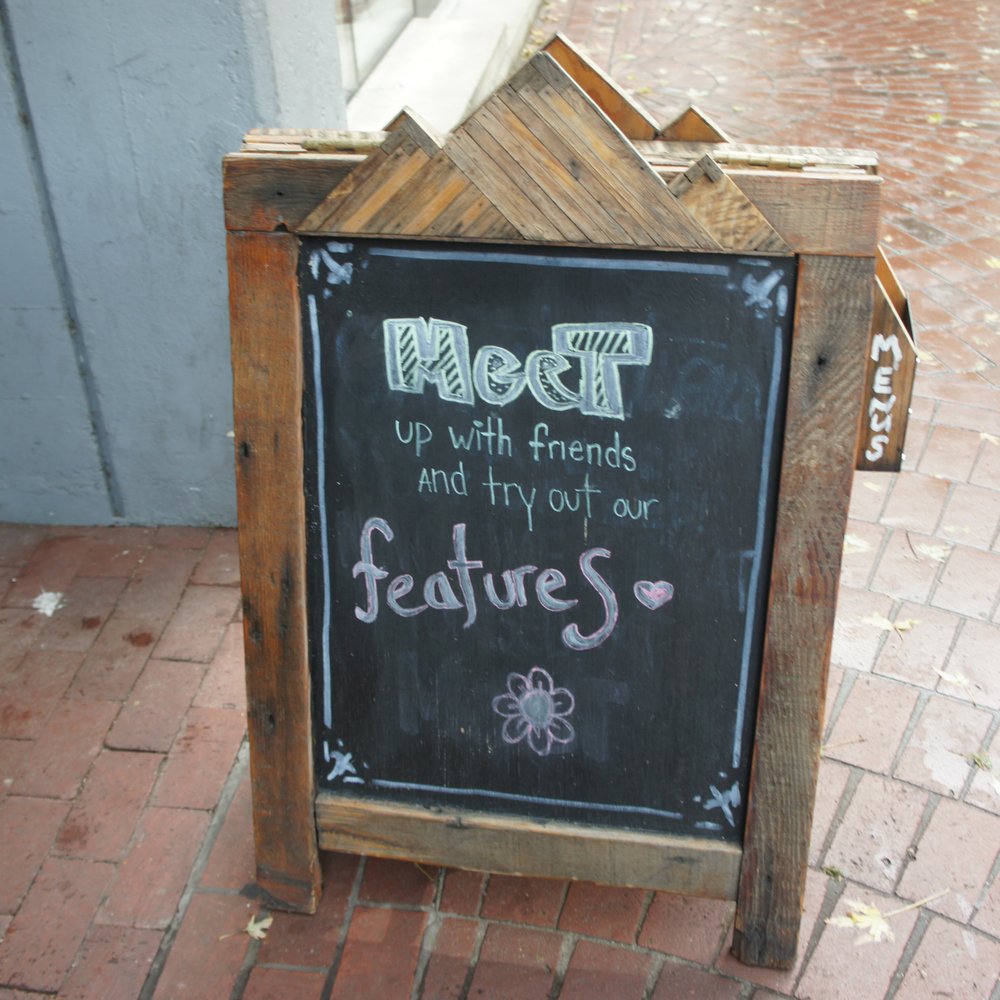 MeeT - Sign - Burgers Near Me - Vancouver, British Columbia MeeT - Sign - Burgers Near Me - Vancouver, British Columbia