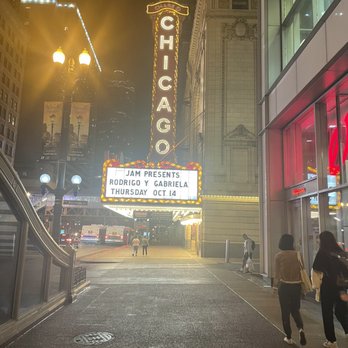 Chicago Theatre - Performing Arts Near Me - Chicago, Illinois Chicago Theatre - Performing Arts Near Me - Chicago, Illinois