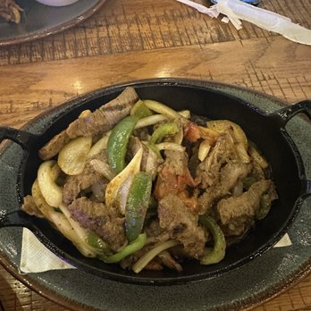 Guapo's Cocina & Bar - Steak Fajitas - Mexican Near Me - Bethesda, Maryland