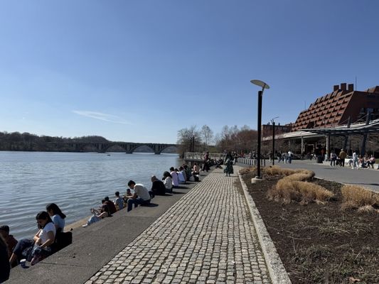 Georgetown Waterfront Park by null