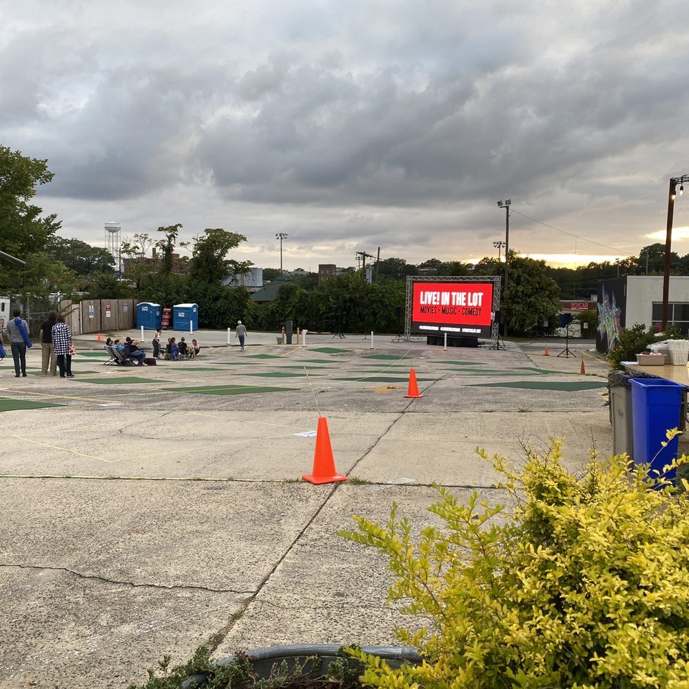Live screening of "Princess Bride!" Outside, in pods, socially distanced. Live screening of "Princess Bride!" Outside, in pods, socially distanced.