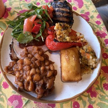 The Settlers Inn - Bbq chicken, watermelon salad, cornbread, stuffed pepper with corn, refried beans - Hotels Near Me - Hawley, Pennsylvania The Settlers Inn - Bbq chicken, watermelon salad, cornbread, stuffed pepper with corn, refried beans - Hotels Near Me - Hawley, Pennsylvania