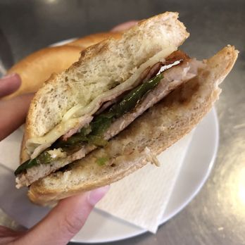 Shung Tung - Incredible food! An absolute must go to!! - Bars Near Me - Barcelona, B