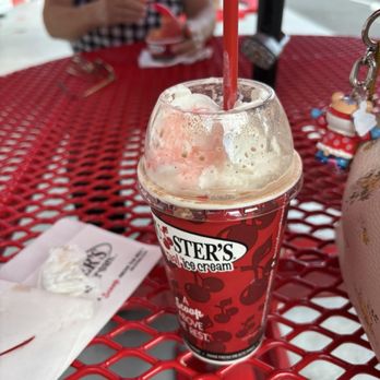 Bruster's - Desserts Near Me - High Point, North Carolina