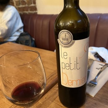 Café Roussillon - Cafes Near Me - Paris, 75 Café Roussillon - Cafes Near Me - Paris, 75