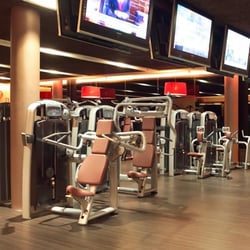 Metropolitan Romareda - Gimnasio zaragoza, entrenadores personales en zaragoza, metropolitan zaragoza