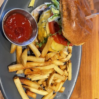 The Henry - All-American Burger* - Coffee & Tea Near Me - Coronado, California