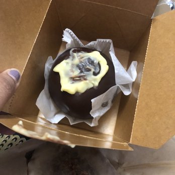 350° Bakery - Boston cream pie donut - Bakeries Near Me - Pittsburgh, Pennsylvania