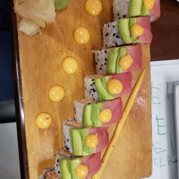 86 West - Lobster blast roll - Sushi Bars Near Me - Doylestown, Pennsylvania