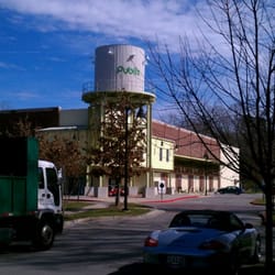 Publix Super Markets - The "water tank" ontop of this Publix in Milton, Ga.
