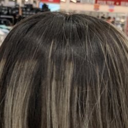 Luna Luz Salon