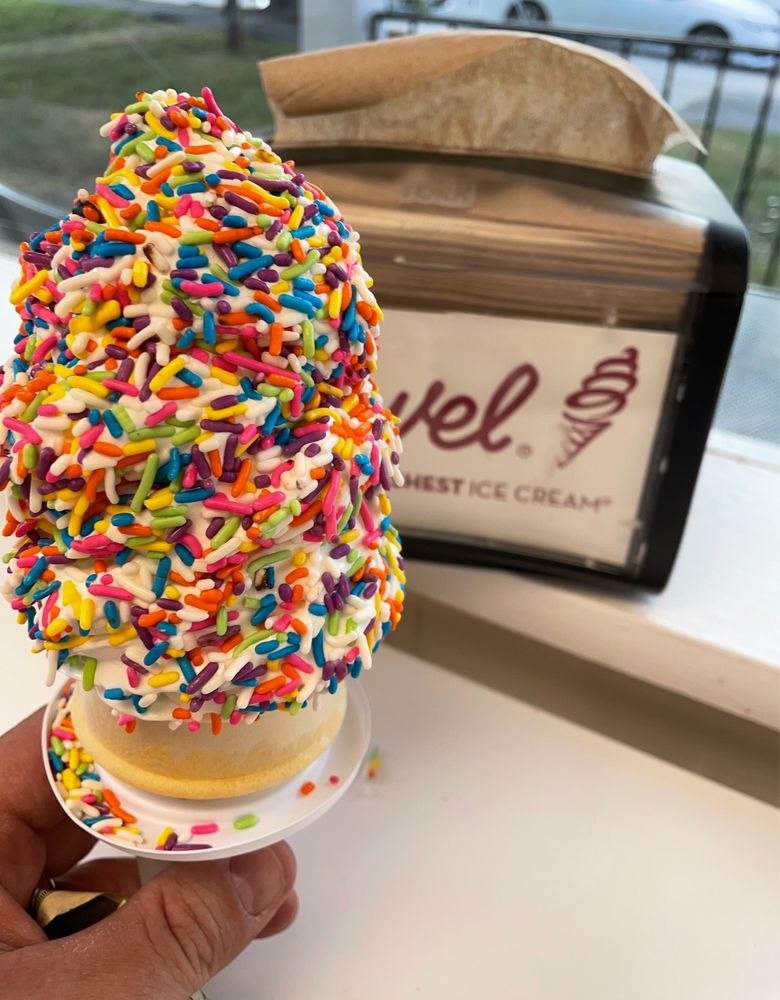 CARVEL Updated April 2024 17 Reviews 1178 Yonkers Ave, Yonkers