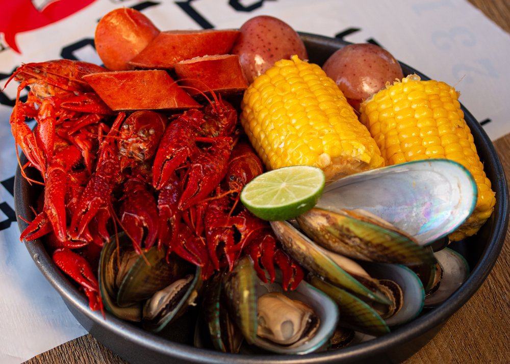 Food from Bag O' Crab