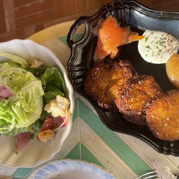 The Bungalow Kitchen - Butter Lettuce & Sweet Potato Pancakes - New American Near Me - Tiburon, California The Bungalow Kitchen - Butter Lettuce & Sweet Potato Pancakes - New American Near Me - Tiburon, California