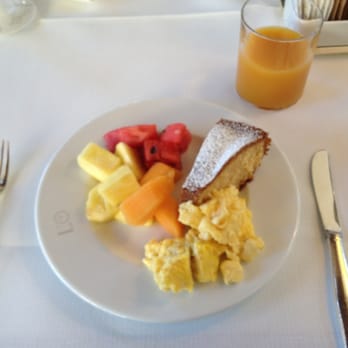 L'Orologio - Breakfast - Hotels Near Me - Florence, FI
