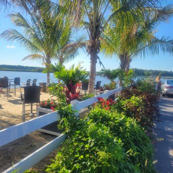 Bowleys On The Bay - New American Near Me - Middle River, Maryland