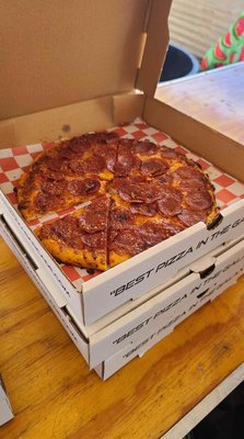 Munchie's Pizza Club by null