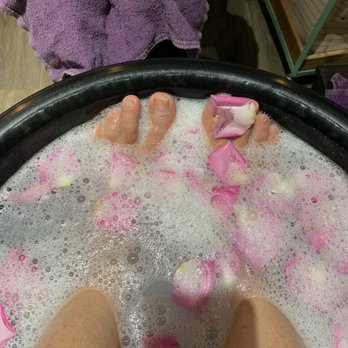 Razberris - Pedicure soaking bowls. - Hair Salons Near Me - Toms River, New Jersey Razberris - Pedicure soaking bowls. - Hair Salons Near Me - Toms River, New Jersey