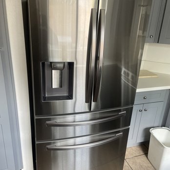 BZ Moving - Traveled with no dents - Movers Near Me