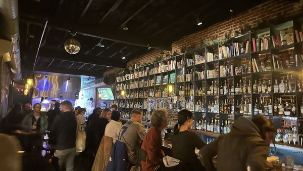 The Pub & The People by null