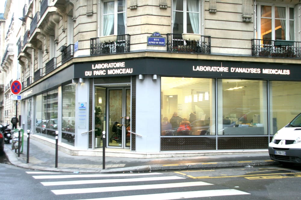 LABORATOIRE DU PARC MONCEAU 12 rue de Chazelles, Paris, France