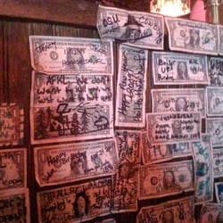 McGuire's Irish Pub