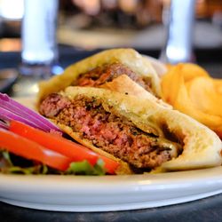 Red Rock Brewery - Red Rock Burger