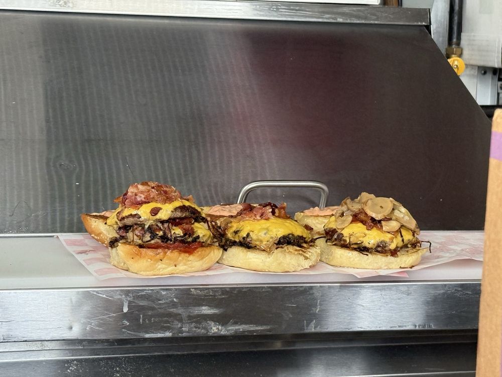 Fatty T’s Burger Shack Logo