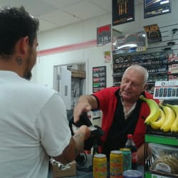 7-Eleven - The outstanding assistant manager Don, hard at work!