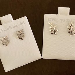 Owl earrings (left), branch earrings (right) Owl earrings (left), branch earrings (right)