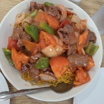 Hay Yue Restaurant - Tomato beef chow mein - Dim Sum Near Me - Oakland, California Hay Yue Restaurant - Tomato beef chow mein - Dim Sum Near Me - Oakland, California