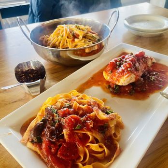 IL Posto - Salmon + linguine di mare - Italian Near Me - San Diego, California IL Posto - Salmon + linguine di mare - Italian Near Me - San Diego, California
