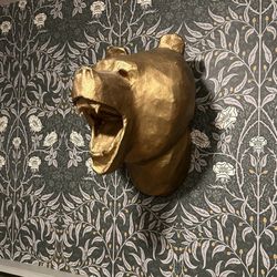 Grizzly Bagels - Bathroom