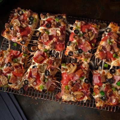 Jet's Pizza by null