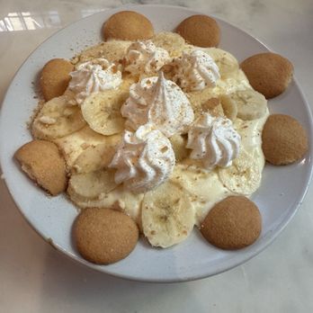 Fancy's Southern Cafe - Banana Cream Pudding - Southern Near Me - Fort Myers, Florida Fancy's Southern Cafe - Banana Cream Pudding - Southern Near Me - Fort Myers, Florida