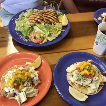 Coconuts Fish Cafe - Fish tacos and mahi salad - Seafood Near Me - Kihei, Hawaii