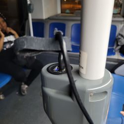 STM - STM buses have USB charging ports now!?