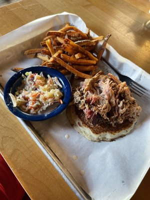 Martin's Bar-B-Que Joint by null