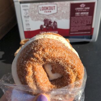 Lookout Farm Brewing & Cider - Apple Cider ice cream donut - Breweries Near Me - Natick, Massachusetts