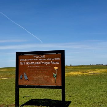 North Table Mountain - Hiking Near Me - Oroville, California