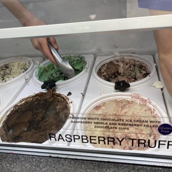Carolina Cones - Ice Cream & Frozen Yogurt Near Me - Cornelius, North Carolina